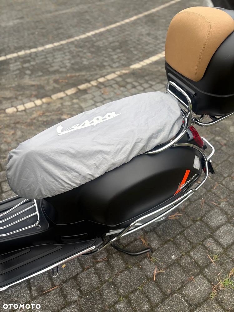 Vespa GTS - 18