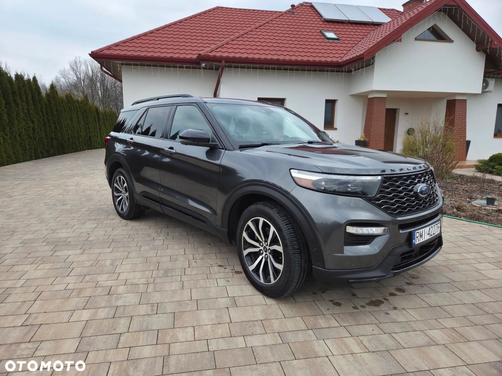Ford Explorer - 1