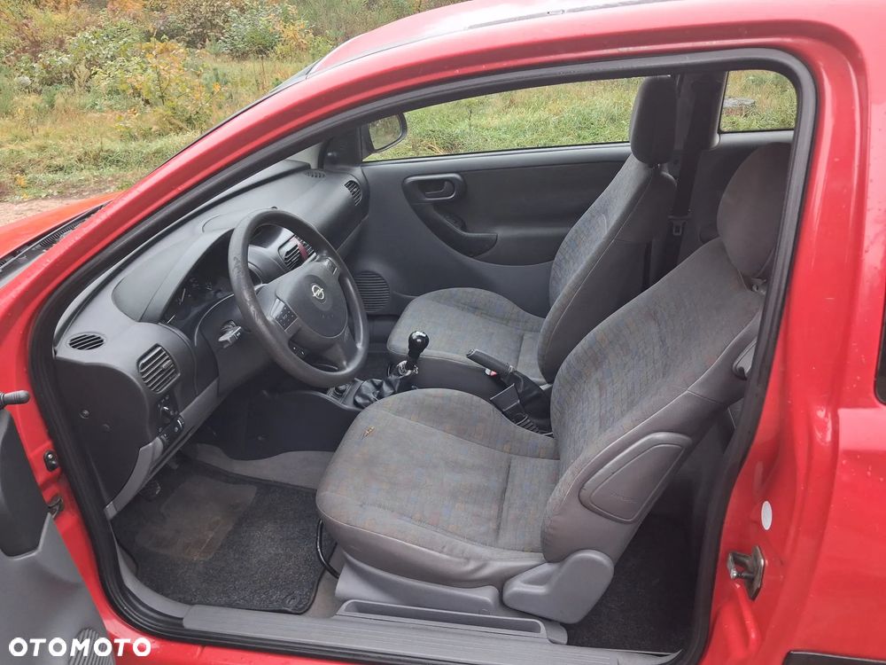 Opel Corsa 1.7 DI Start - 11