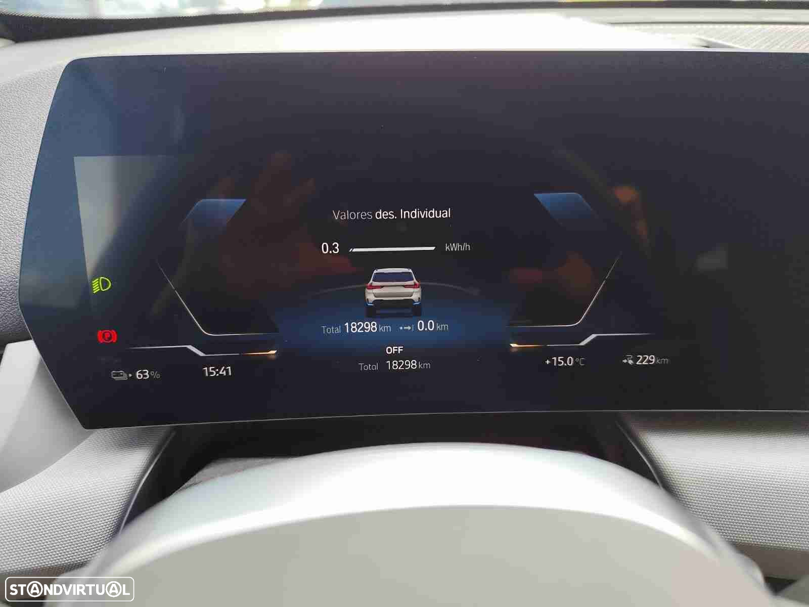 BMW iX1 xDrive30 - 10