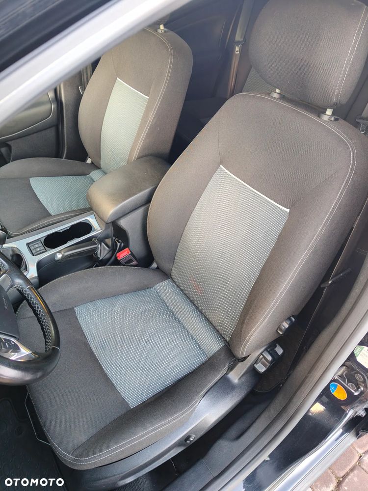 Ford Mondeo 2.0 TDCi Titanium X - 14