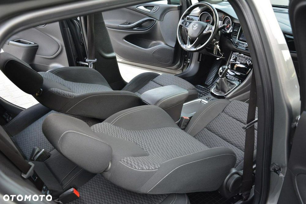 Opel Astra 1.4 Turbo Dynamic - 17