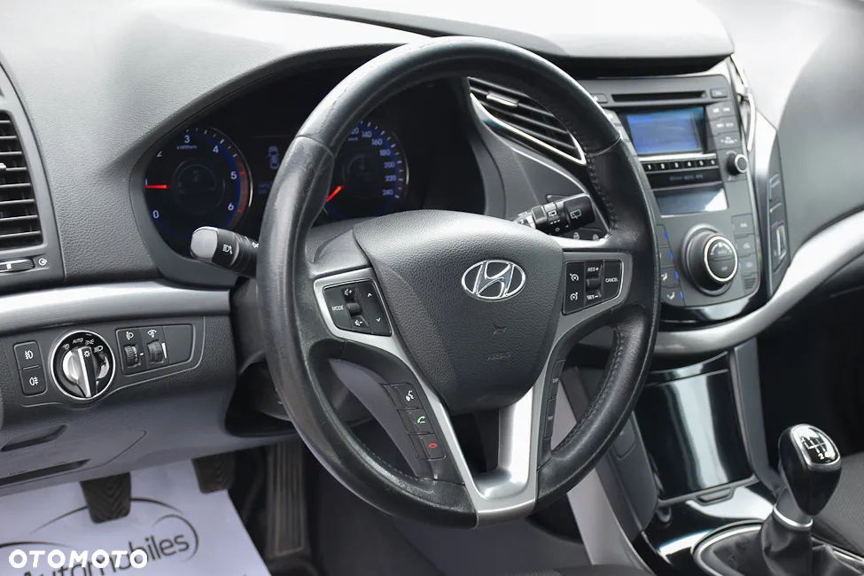 Hyundai i40 1.7 CRDi Comfort + - 22