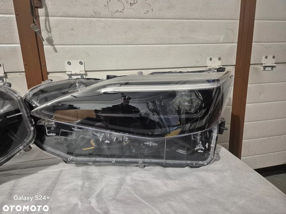Toyota Yaris Cross Lampa Reflektor Prawy + Lewy komplet - 5