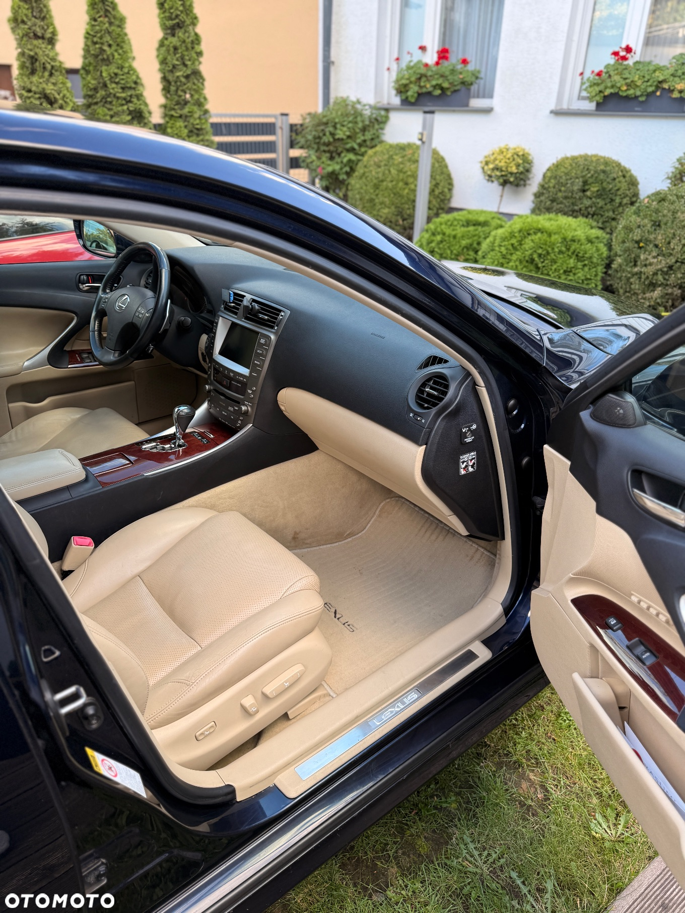 Lexus IS 250 Prestige - 11