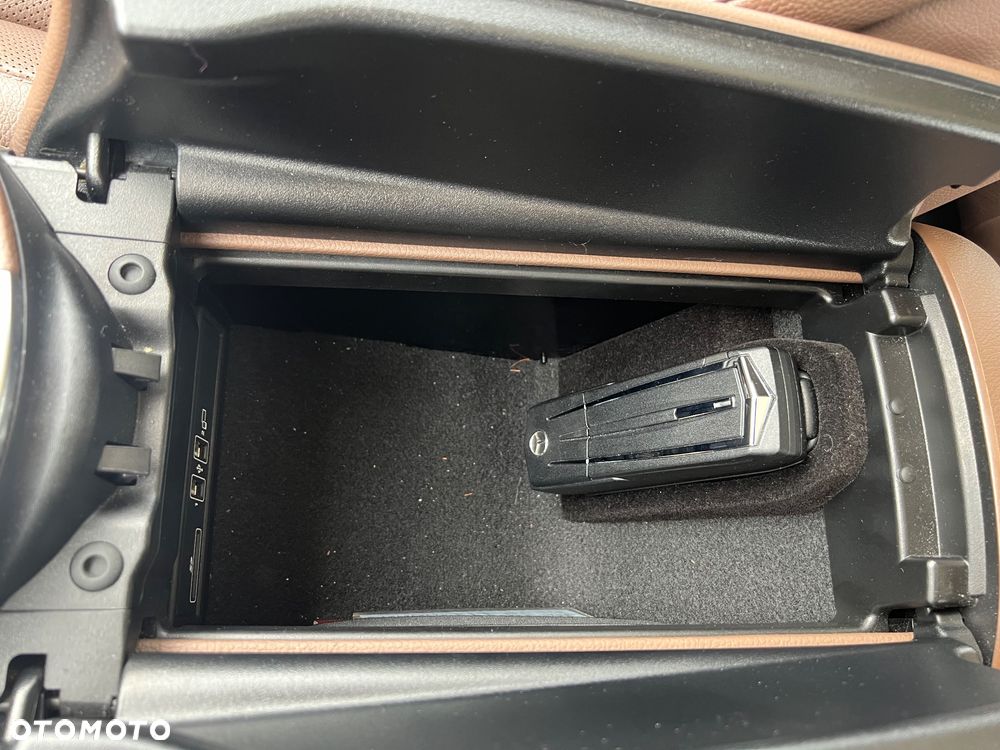 Mercedes-Benz Klasa E 220 d 9G-TRONIC Exclusive - 17