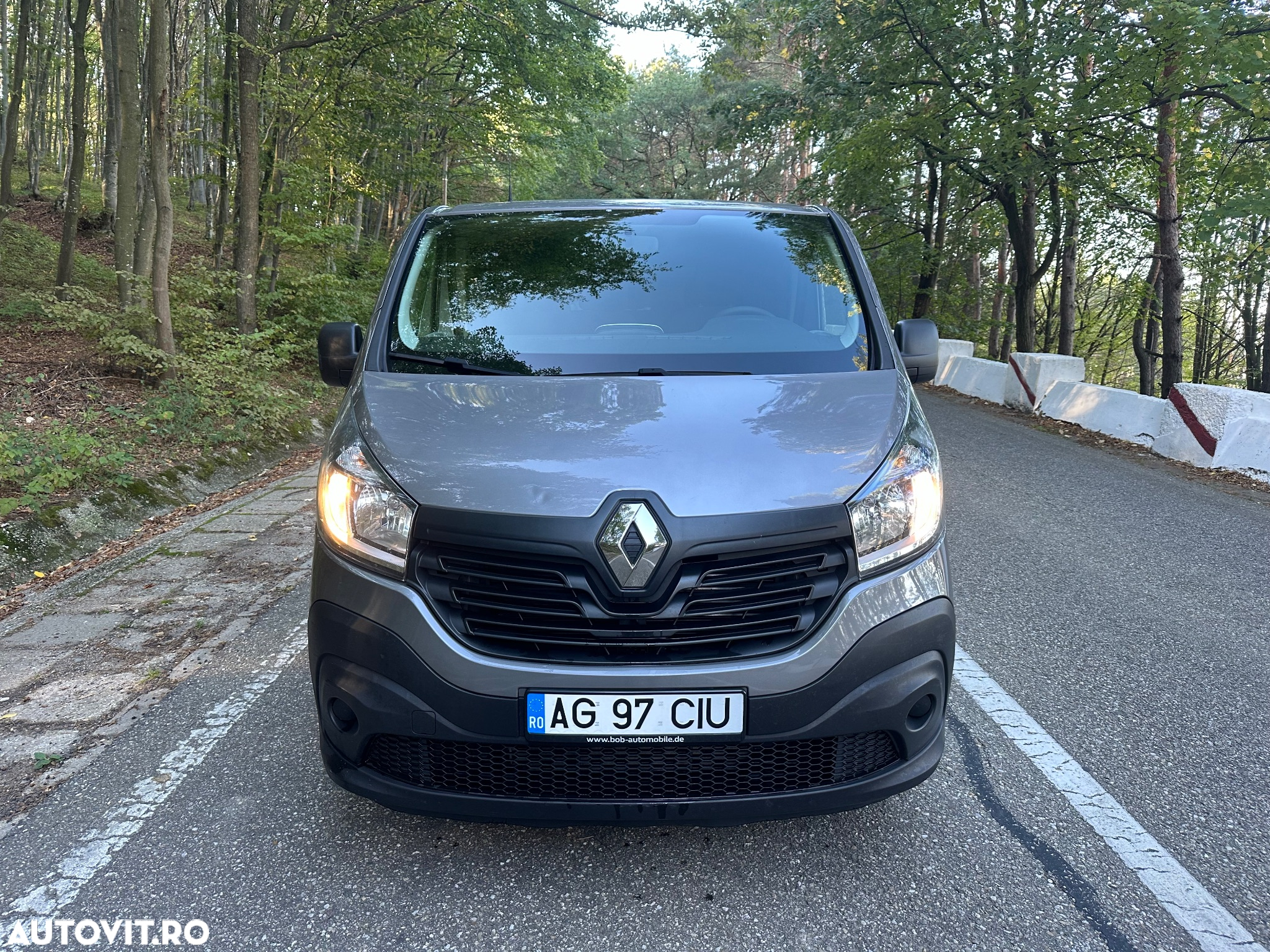 Renault Trafic ENERGY dCi 125 Combi Expression - 2