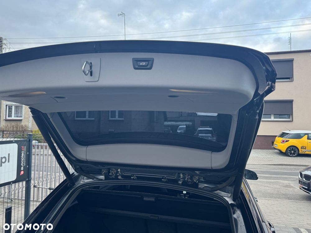 BMW Seria 3 318d - 10