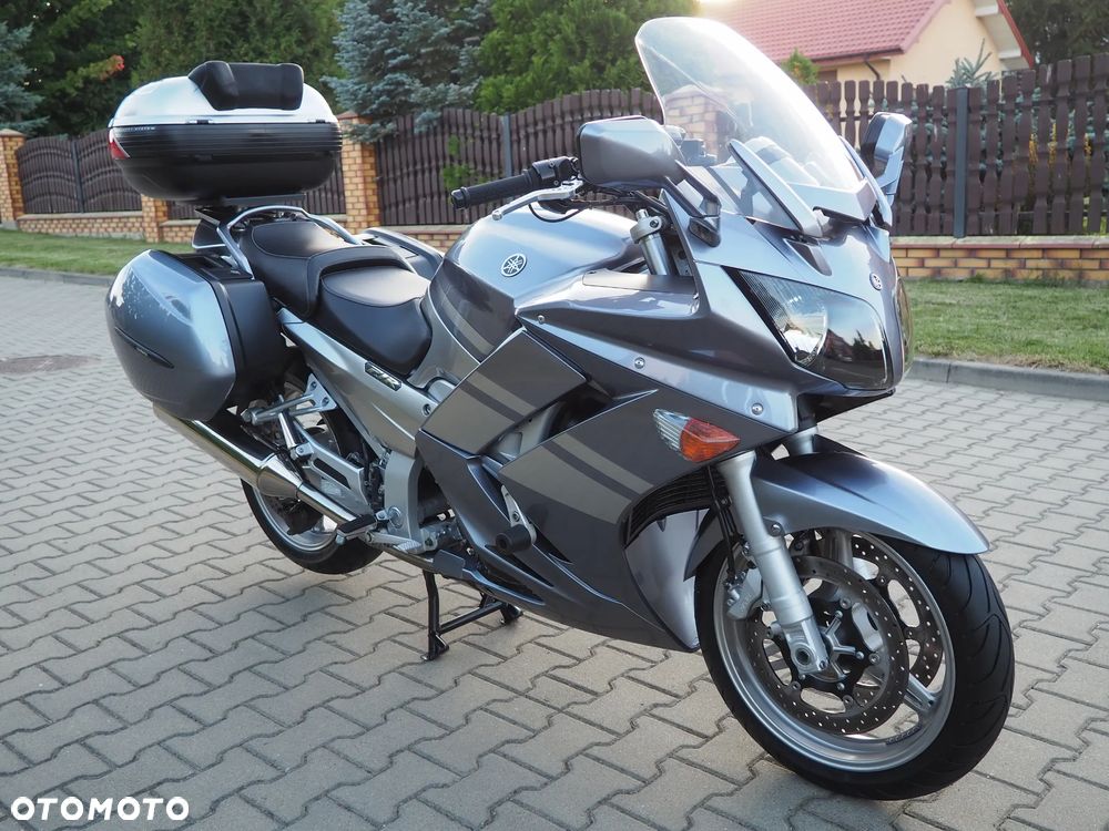 Yamaha FJR - 15