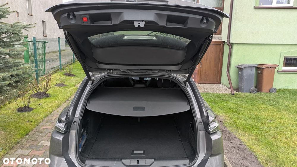 Peugeot 308 BlueHDi 130 EAT8 Stop & Start GT Pack - 35