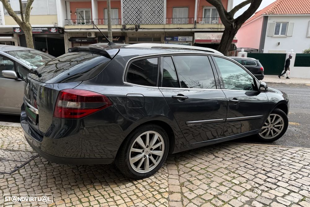 Renault Laguna 1.5 dCi Dynamique S - 3