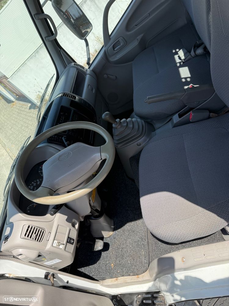 Toyota Dyna 150 3.0 D-4D - 9
