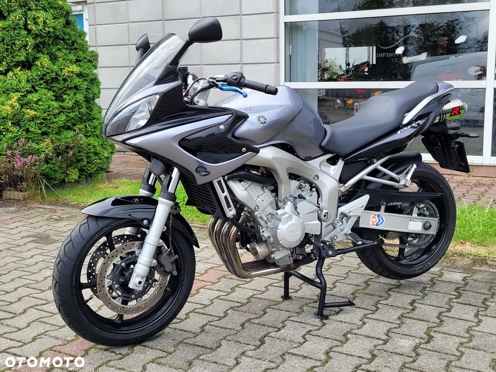 Yamaha FZ6 - 16