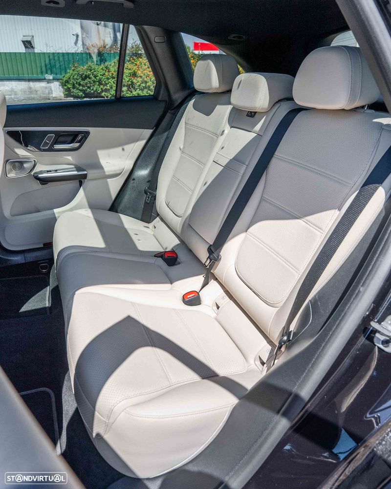 Mercedes-Benz GLC 300 de 4Matic 9G-TRONIC - 19
