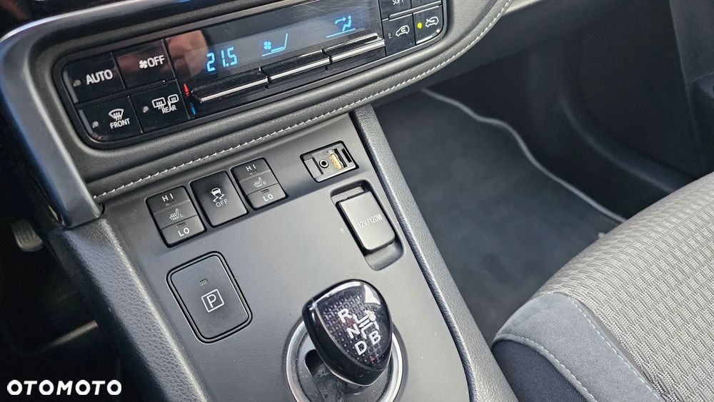 Toyota Auris - 16