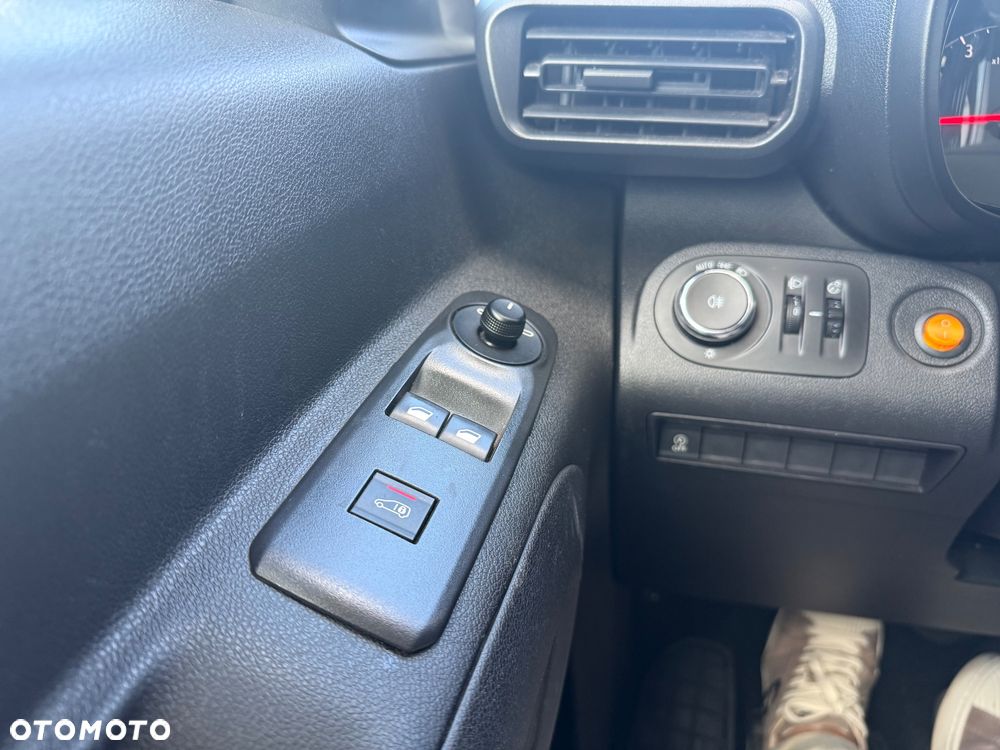 Opel Combo - 20