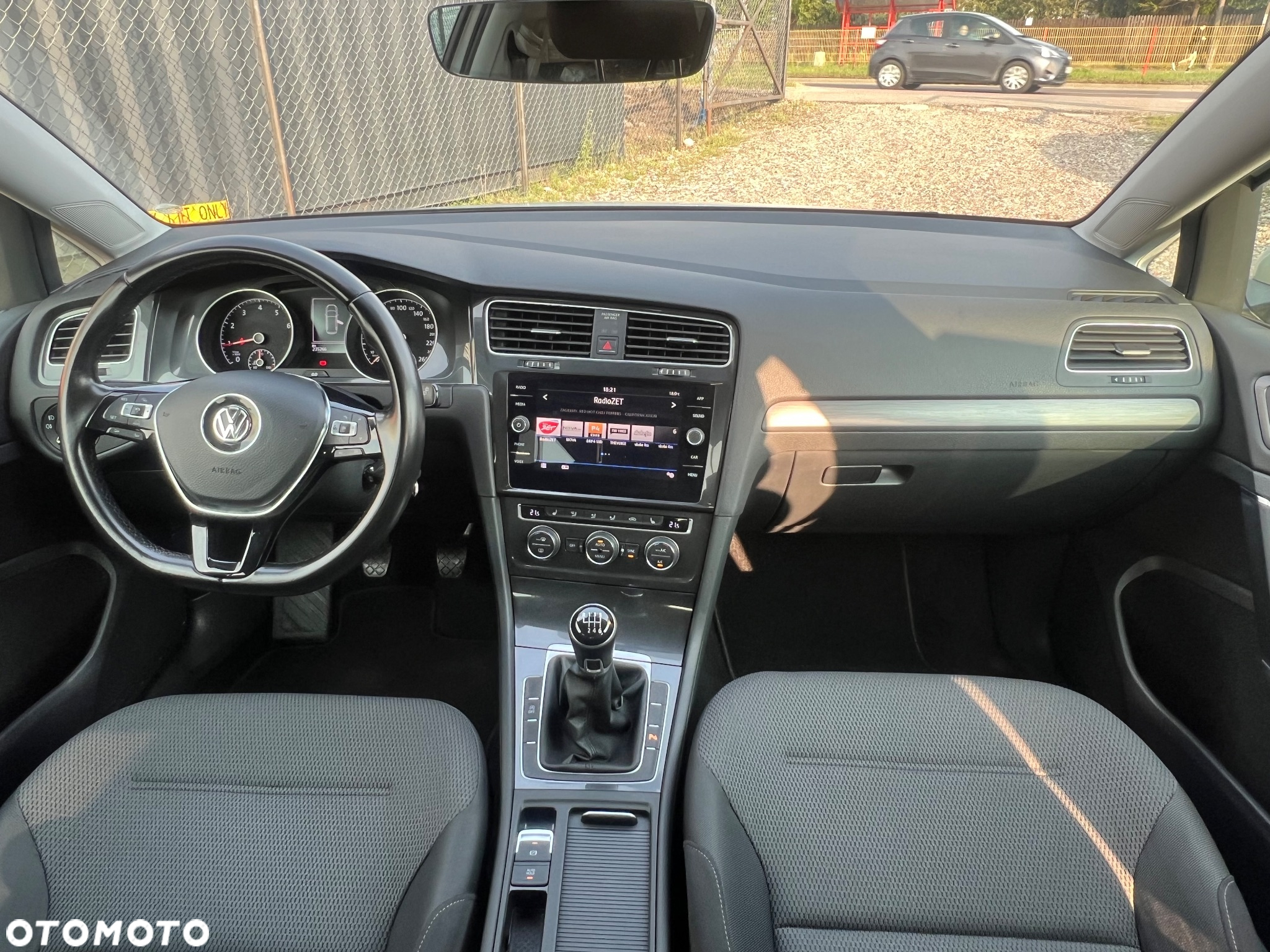 Volkswagen Golf VIII 1.5 TSI EVO Style - 8