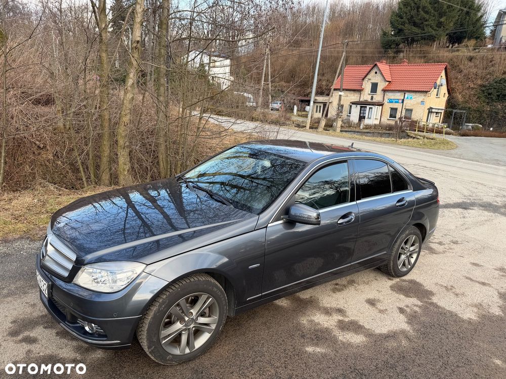 Mercedes-Benz Klasa C 200 CGI Automatik BlueEFFICIENCY Avantgarde - 7