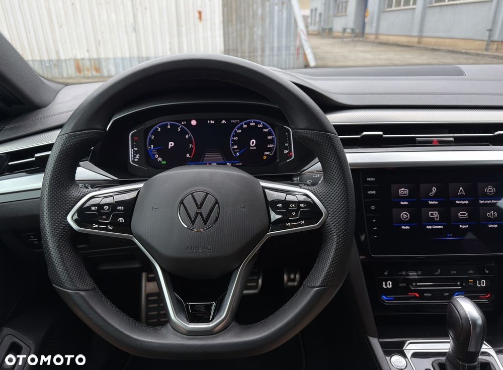 Volkswagen Arteon 2.0 TSI DSG R-Line Edition - 35