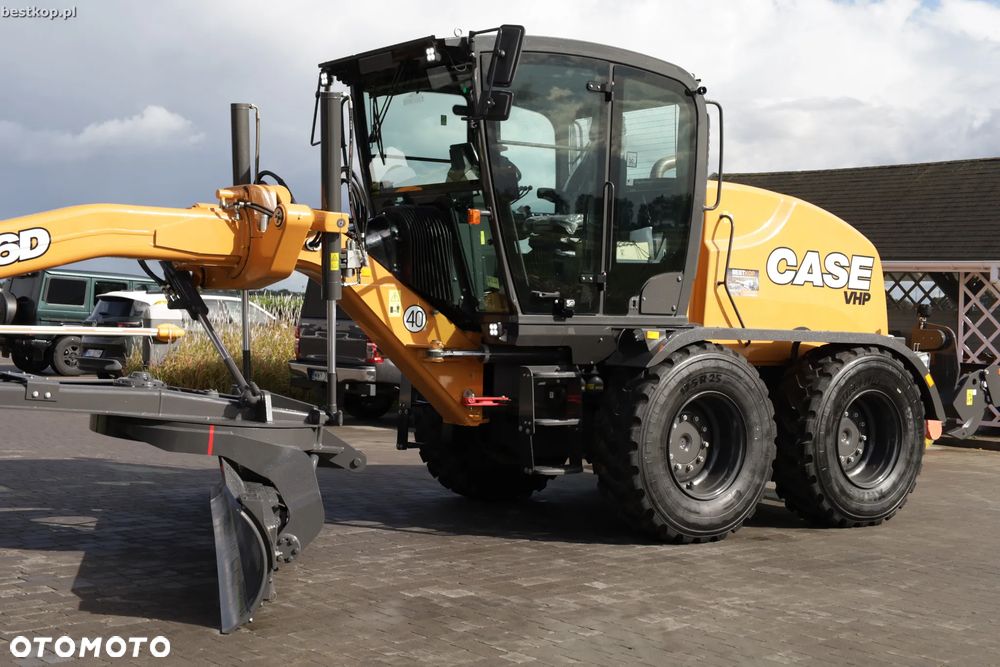Case 856D - 16