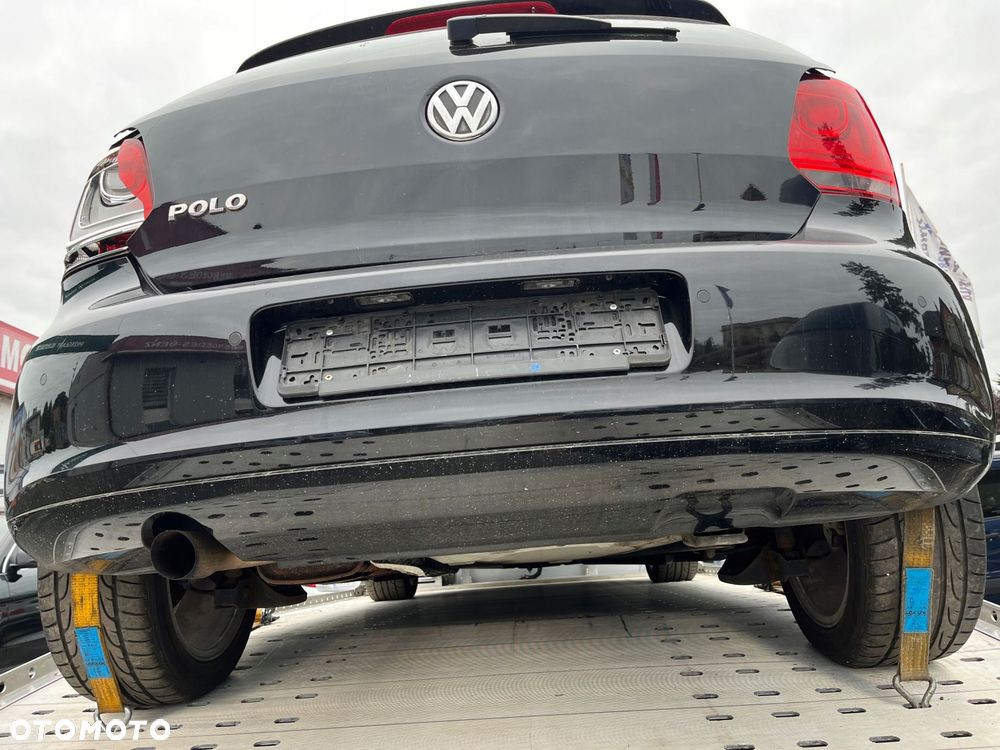 zderzak tylny vw polo 6r 4xpdc kompletny w kolor - 2