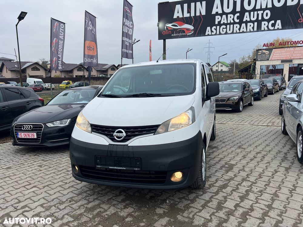 Nissan NV200 - 1