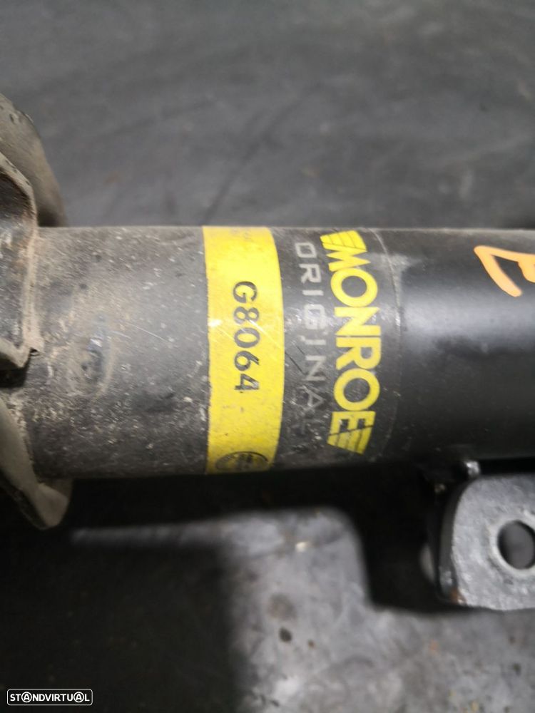 Amortecedor Frente Esq Fiat Grande Punto (199_) - 3
