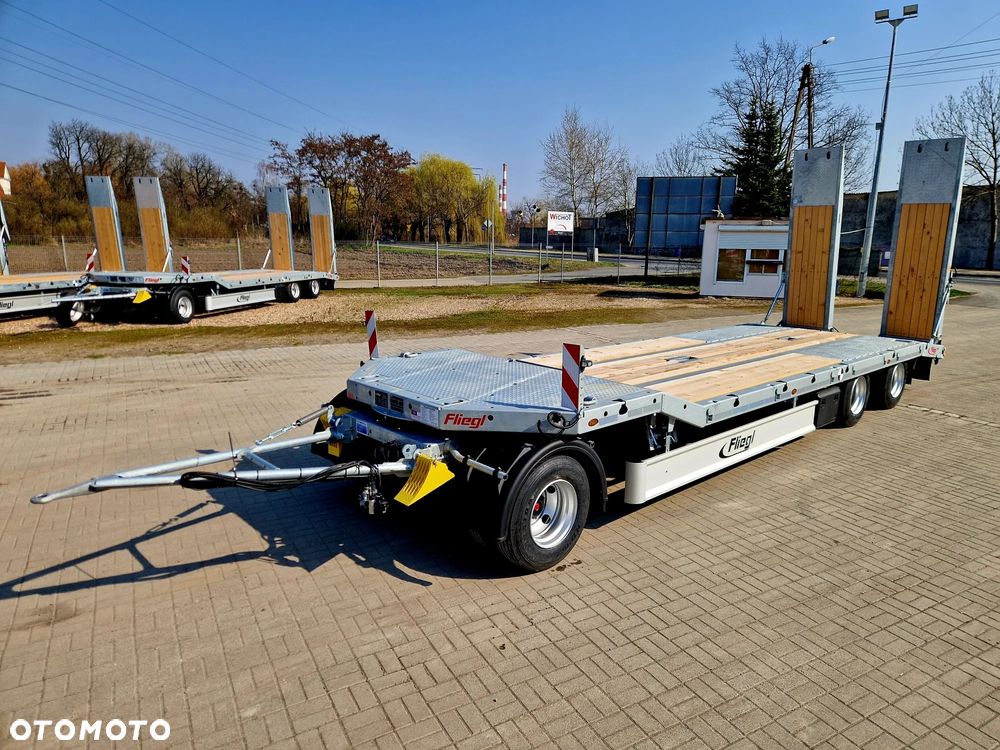 Fliegl Fliegl przyczepa niskopodwoziowa DTS 300 - 4