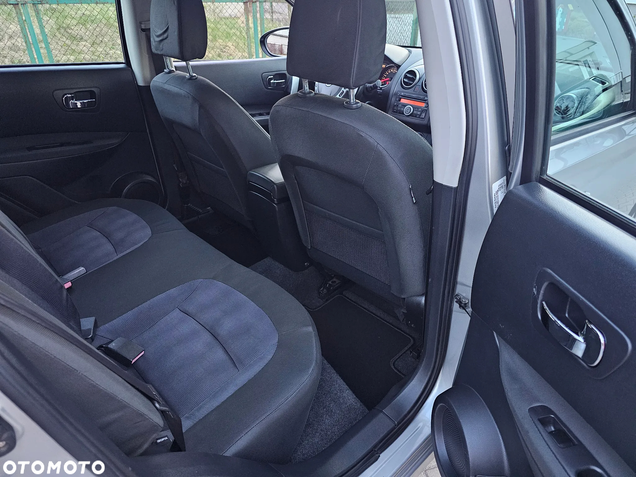 Nissan Qashqai 1.6 Visia - 11