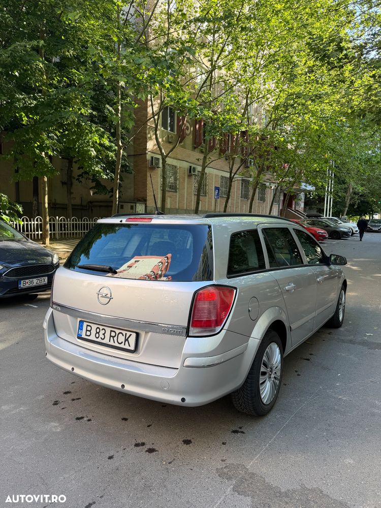Opel Astra 1.9 CDTI DPF Edition - 4