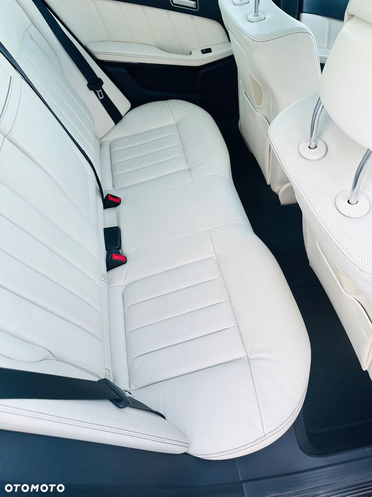 Mercedes-Benz Klasa E 250 CDI 4-Matic Avantgarde - 11