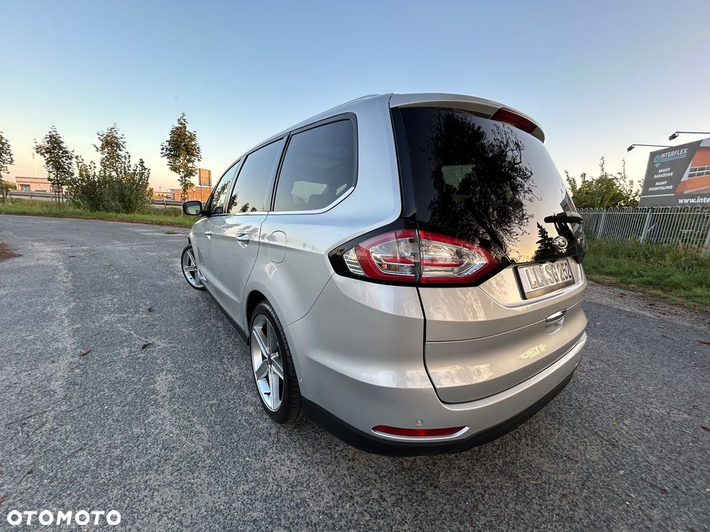 Ford Galaxy 2.0 TDCi Allrad Titanium - 3