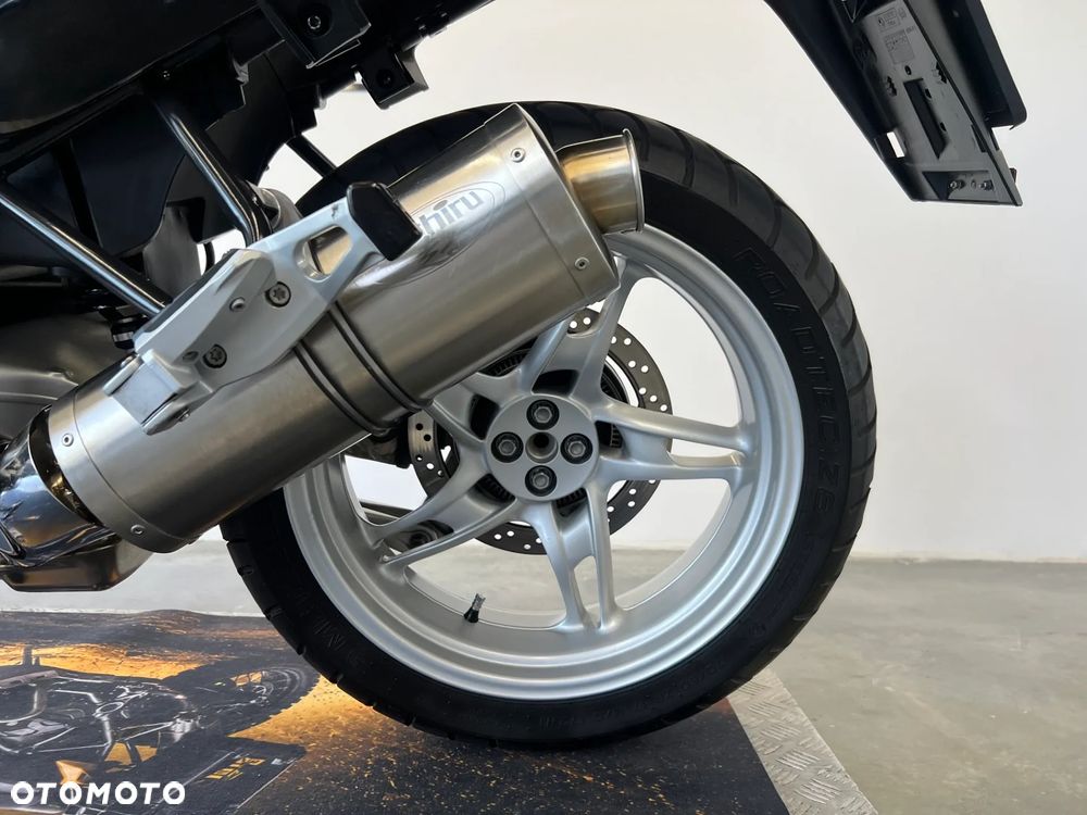 BMW R - 8