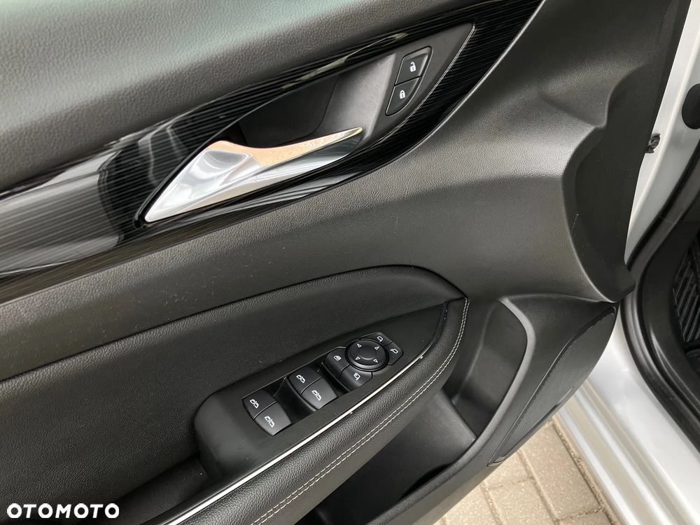 Opel Insignia 1.6 CDTI Innovation S&S Eco - 32