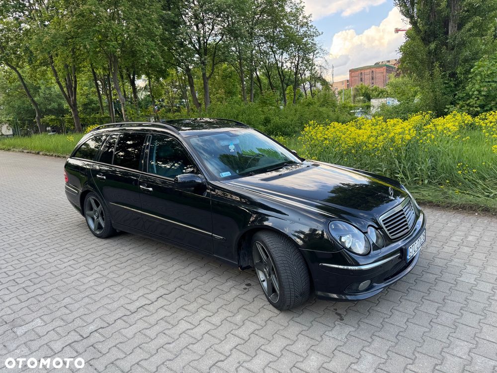 Mercedes-Benz Klasa E 320 CDI T Avantgarde - 5
