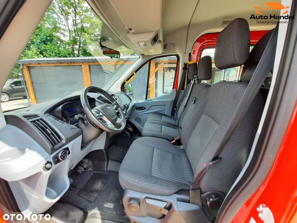Ford Transit - 33