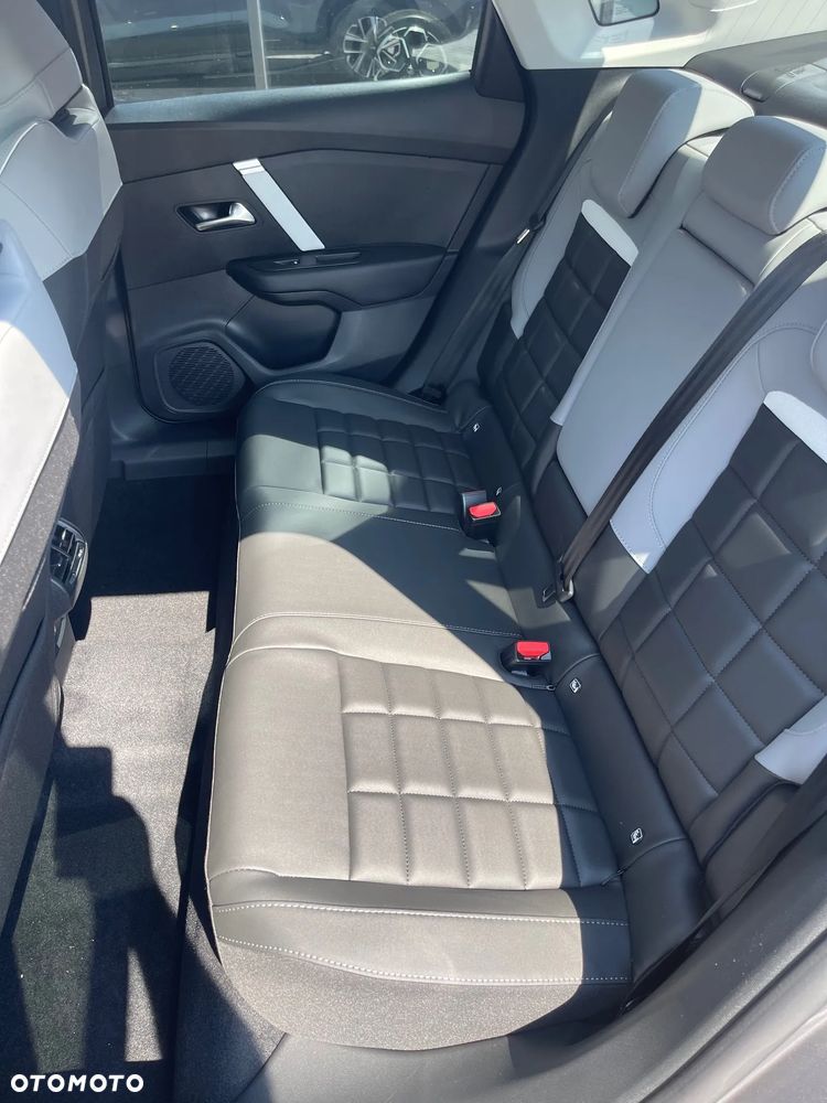 Citroën C4X 1.2 mHEV Max eDCT6 - 14
