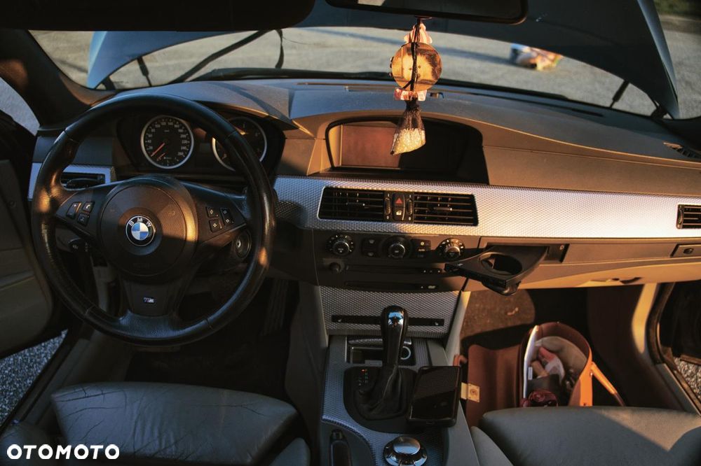 BMW Seria 5 - 21