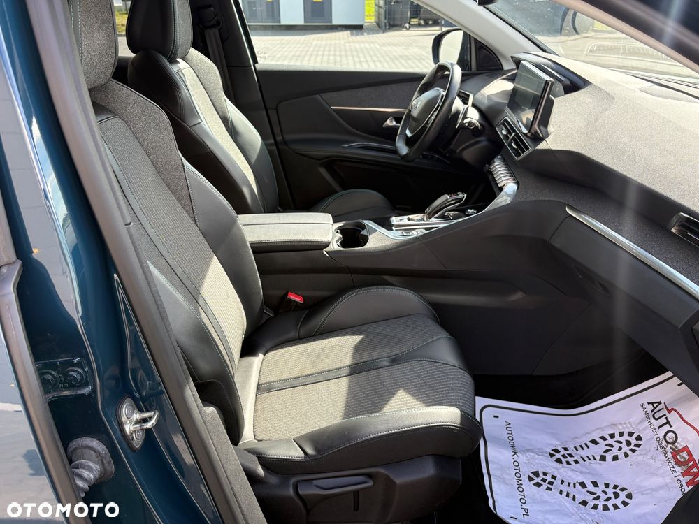 Peugeot 3008 1.5 BlueHDi Allure S&S EAT8 - 21