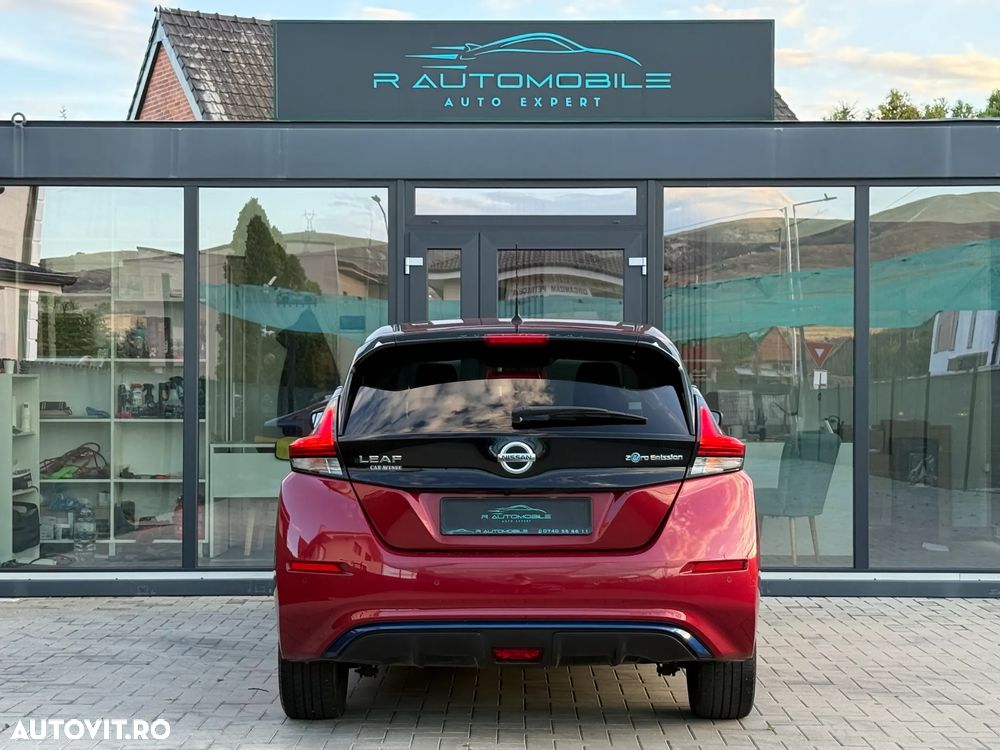 Nissan LEAF 40 kWh Tekna - 13
