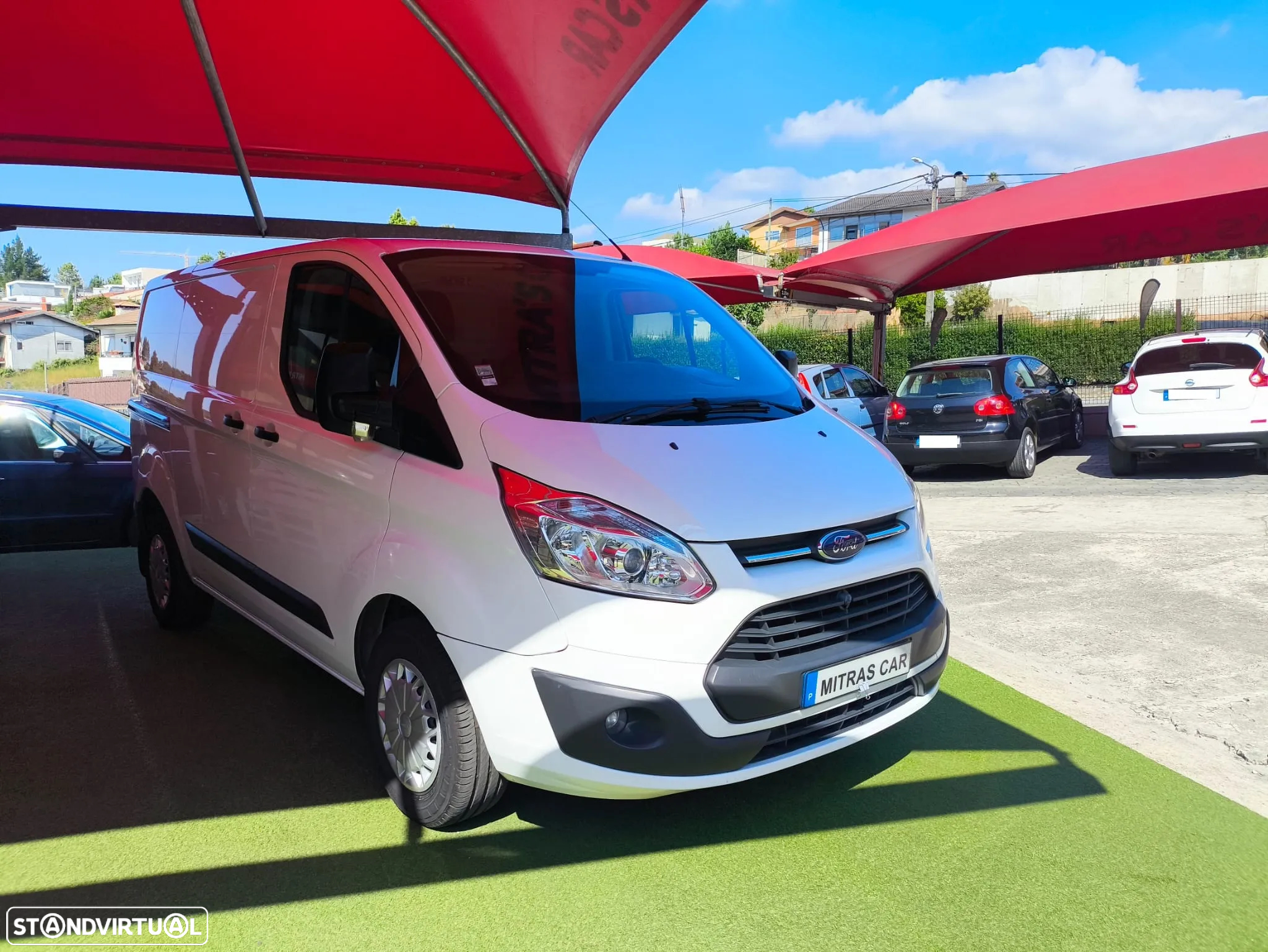 Ford Transit Custom | 2.2 TDCI | 125 Cv - 2