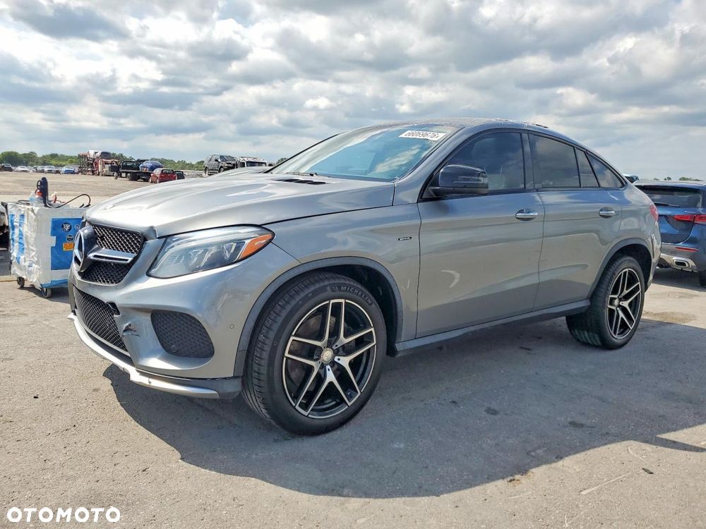 Mercedes-Benz GLE AMG 43 4Matic 9G-TRONIC AMG Line - 3
