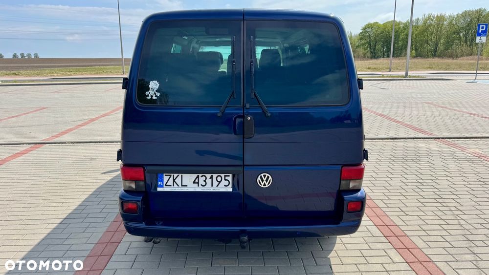 Volkswagen Multivan - 7