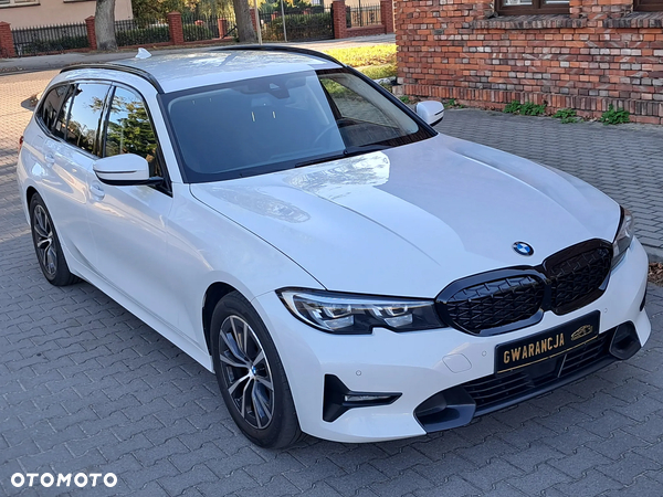 BMW Seria 3 320d Advantage sport