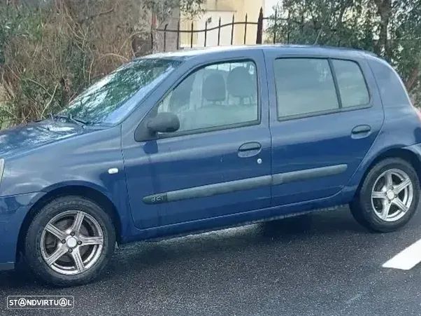 Renault Clio 1.5 dCi Confort - 5