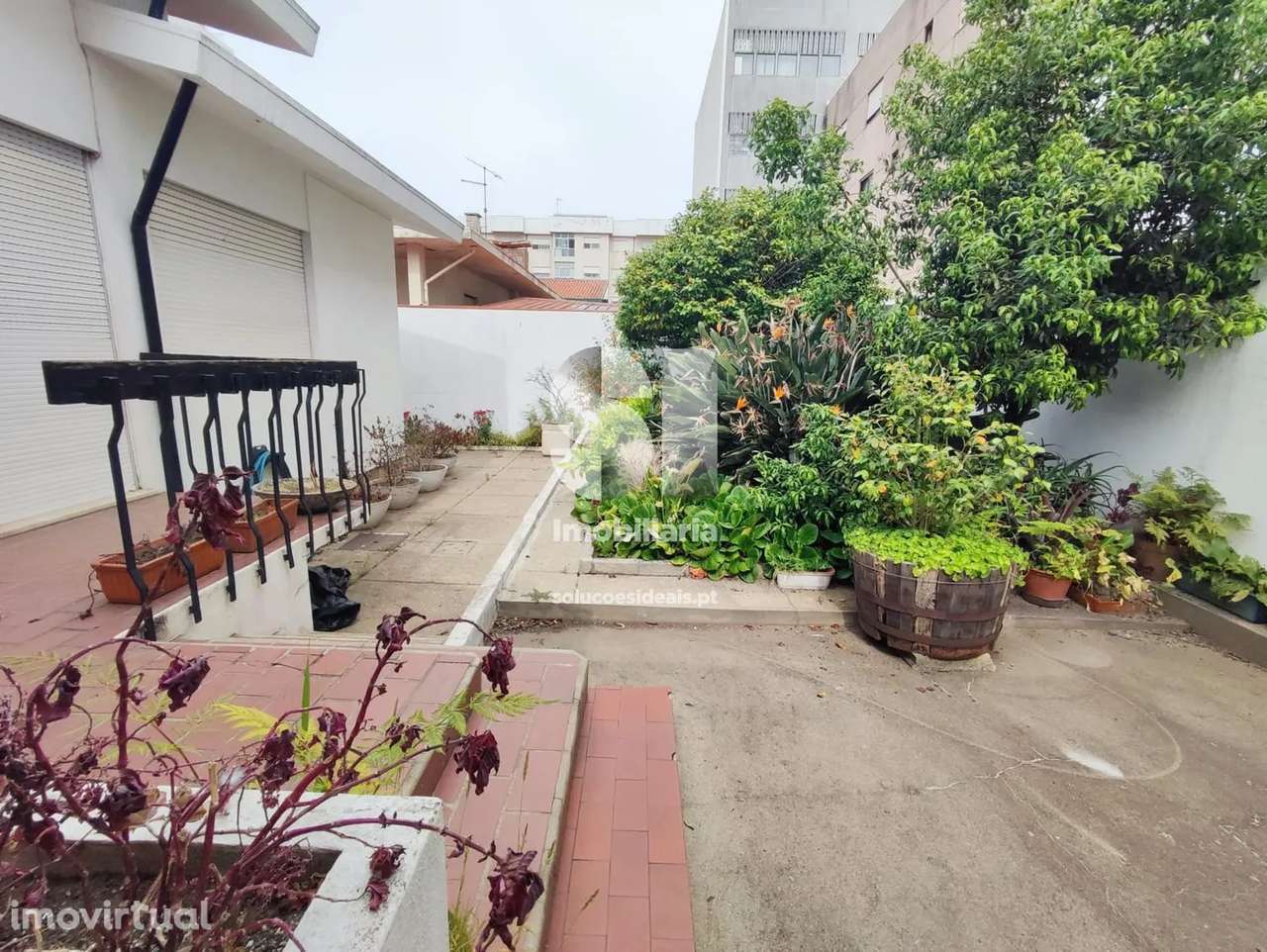 Moradia Geminada T4 - Grande imagem: 5/23