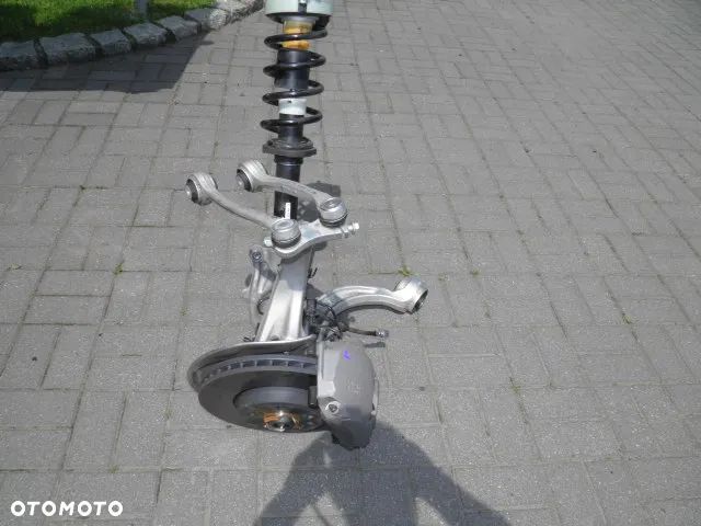 ZAWIESZENIE LEWE PRAWE AUDI A4 B9 8W LIFT