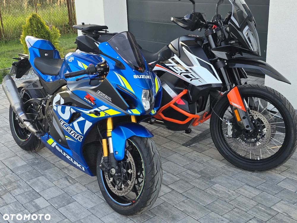 Suzuki GSX-R - 32