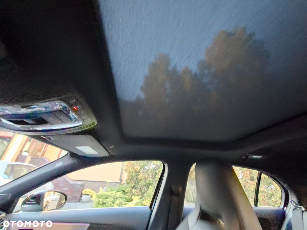 Mercedes-Benz Klasa A 250 4Matic 7G-DCT AMG Line - 15