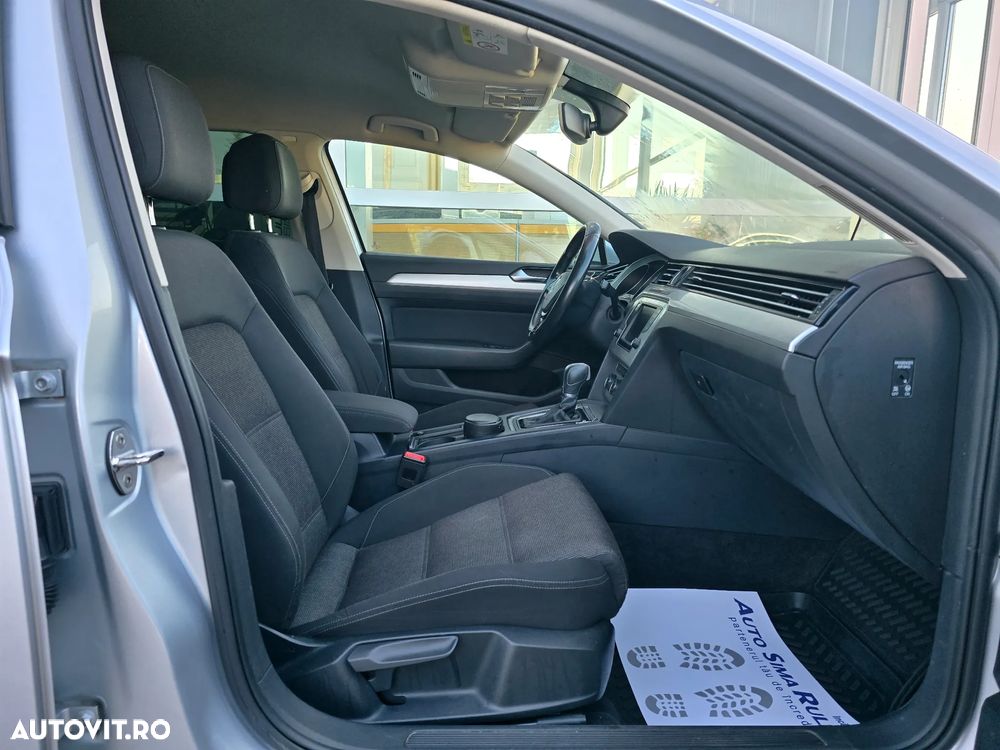 Volkswagen Passat - 10
